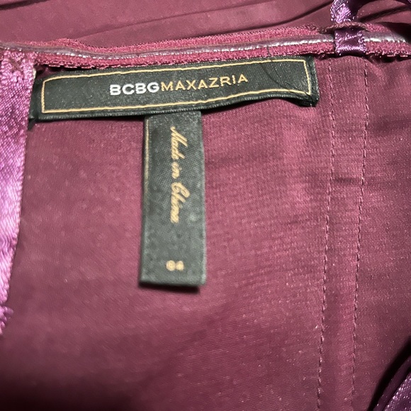 BCBG size 4 cocktail dress / Strapless - Picture 3 of 3